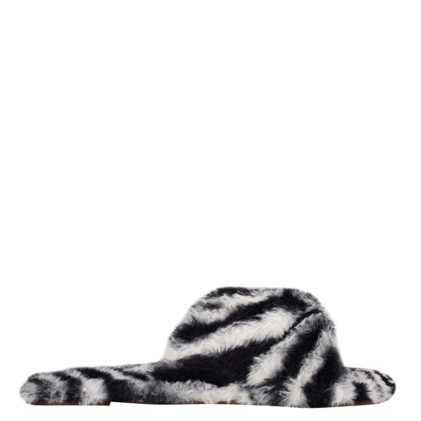 Nine West Cozy Flat White Black Slippers | South Africa 12X38-0Q22